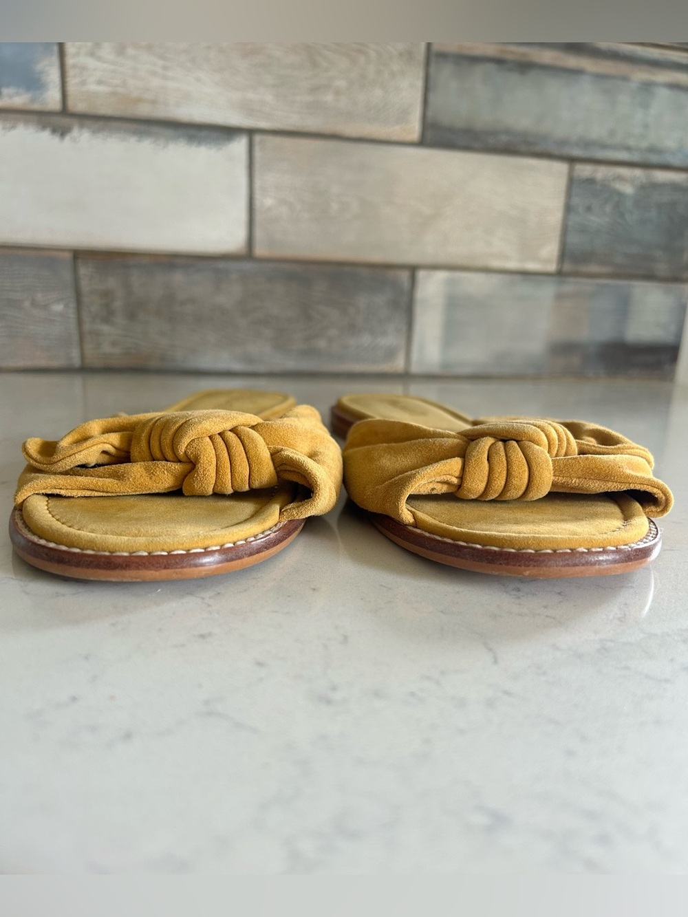 Madewell Suede Half Bow Tan Mustard Slip On Slide Sandals - Picture 11 of 16